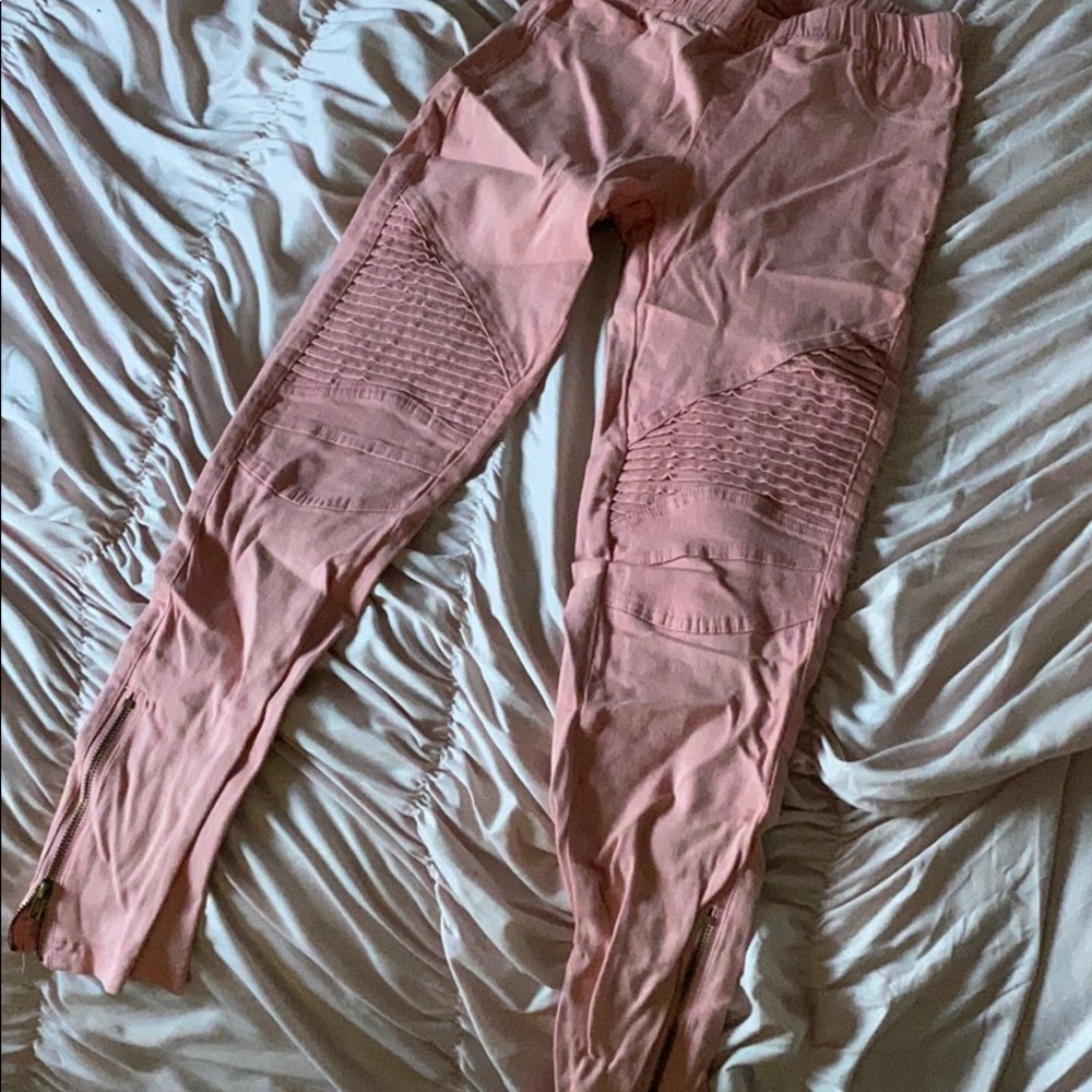 Salmon color skinny motorcycle jeggings stretch